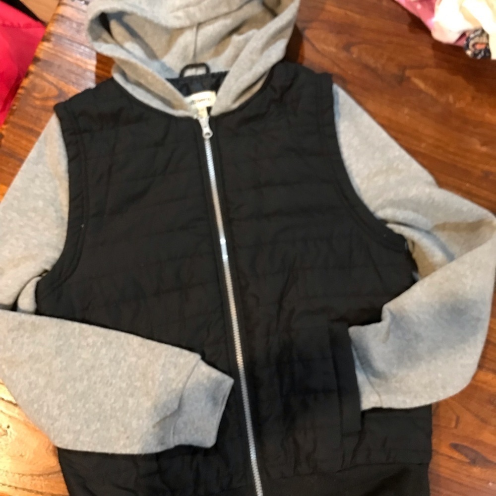 ▪️RuffHewn Sweatshirt/Vest Jacket